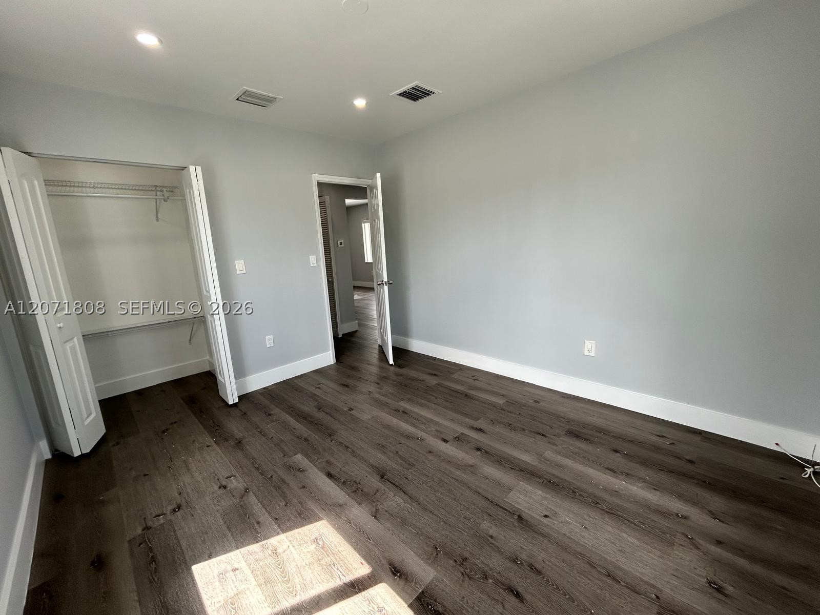 821 Nw 1st Ave B Property Photo 6