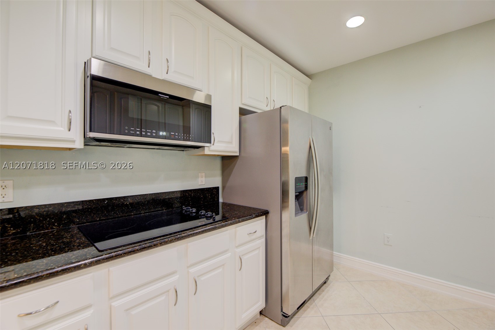 16135 Emerald Estates Dr 165 Property Photo 23