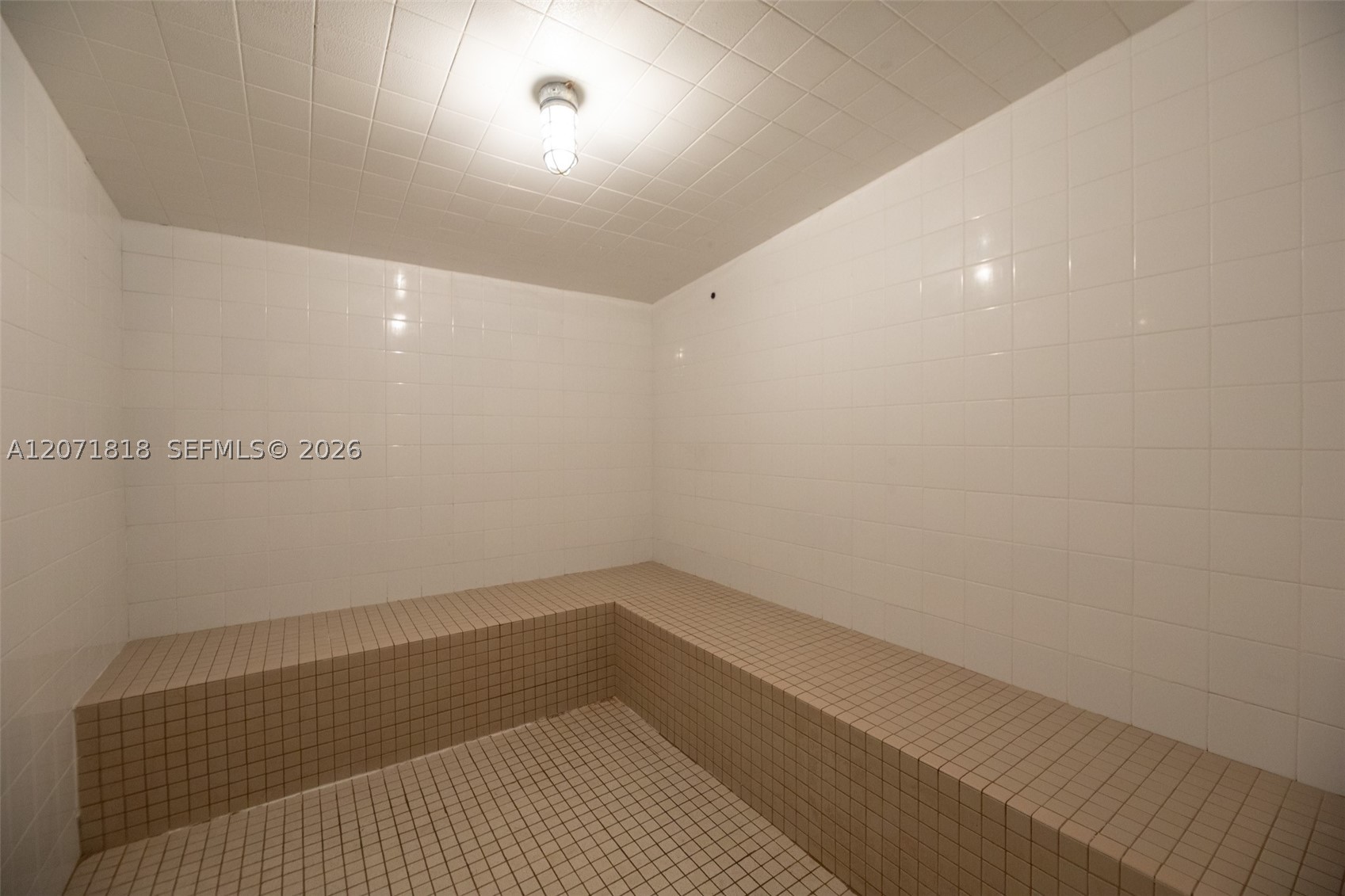 16135 Emerald Estates Dr 165 Property Photo 73