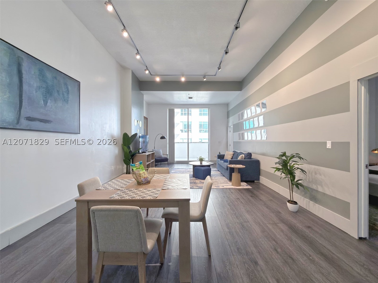 1200 Brickell Bay Dr 1406 Property Photo 5