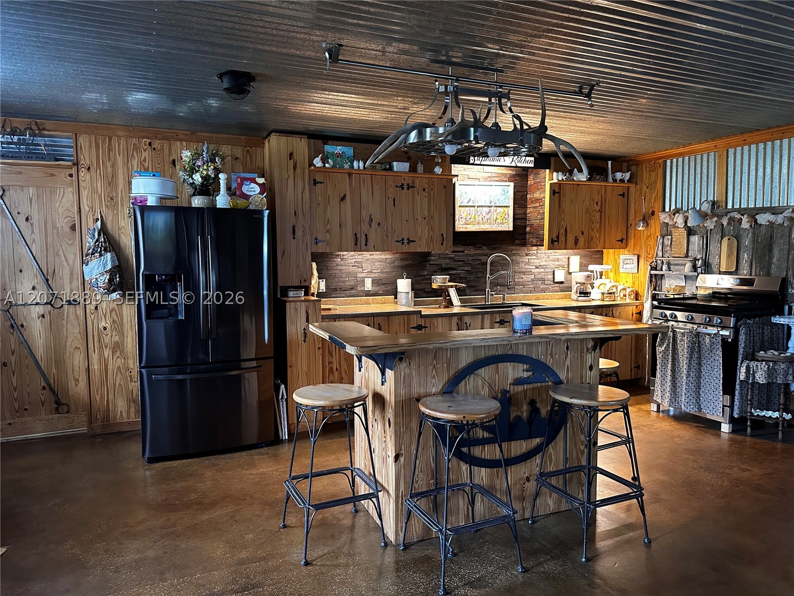 5263 Coy Burgess Loop Property Photo 45