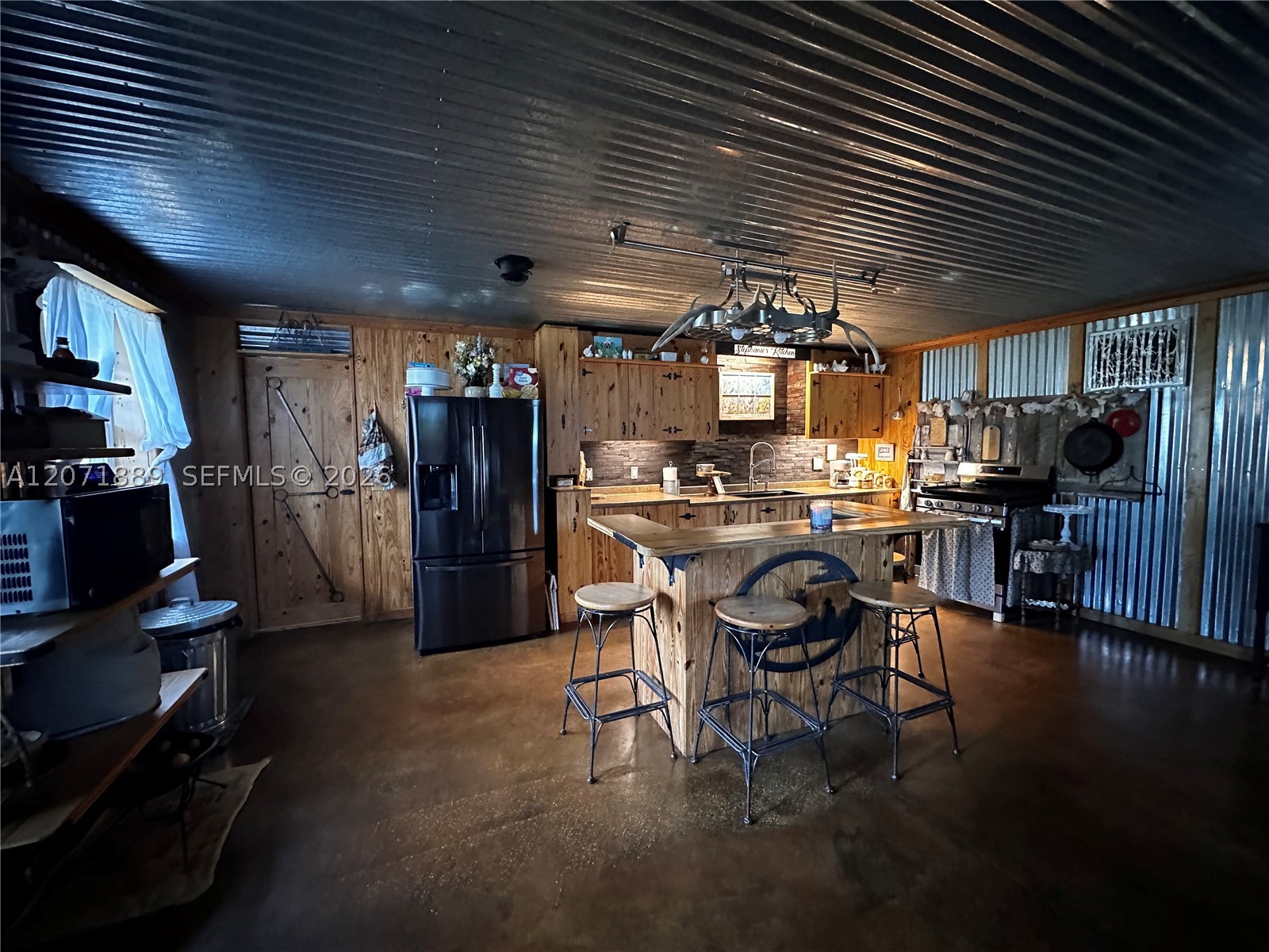 5263 Coy Burgess Loop Property Photo 46