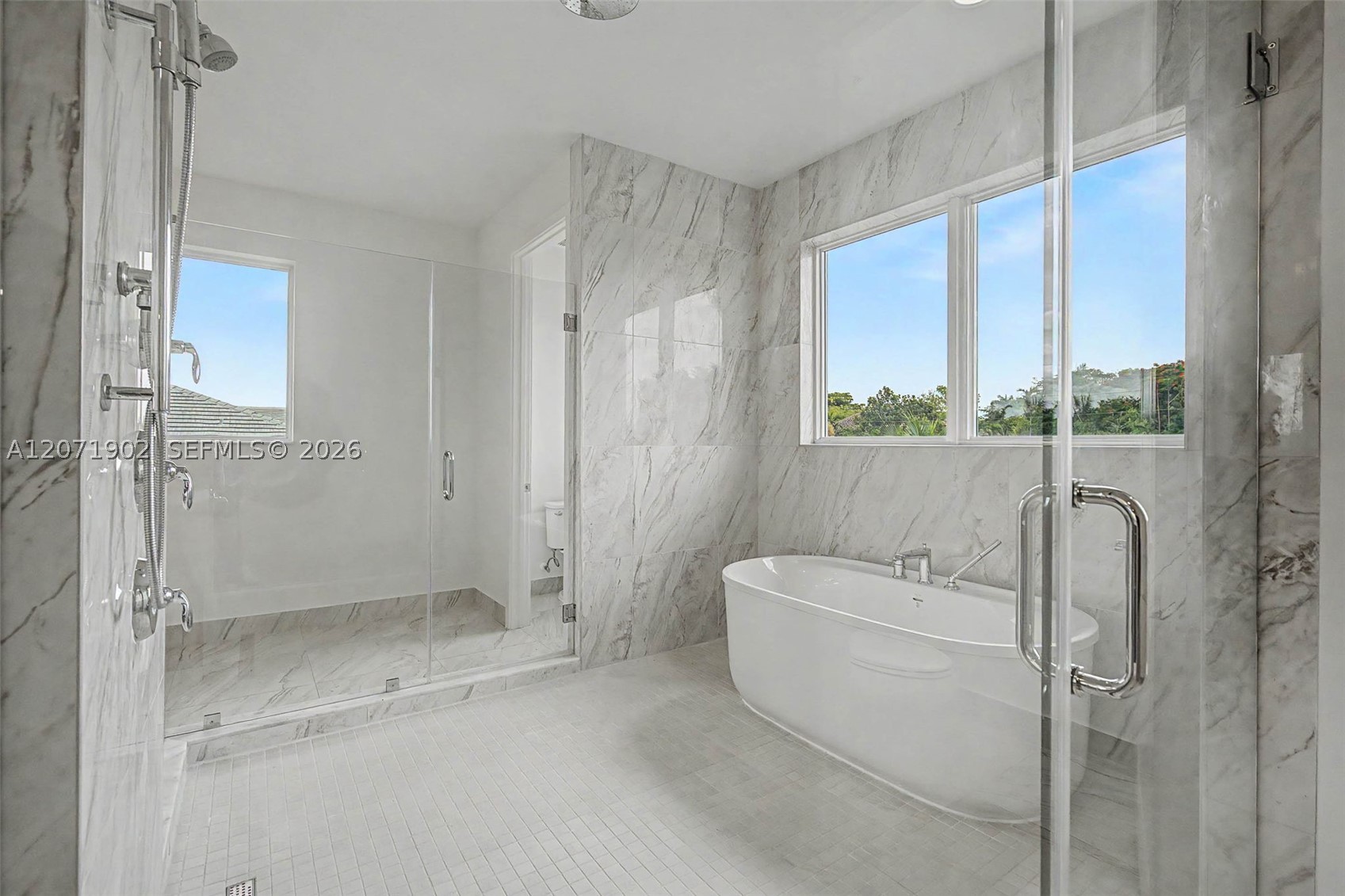 2440 Sw 122nd Ter Property Photo 14