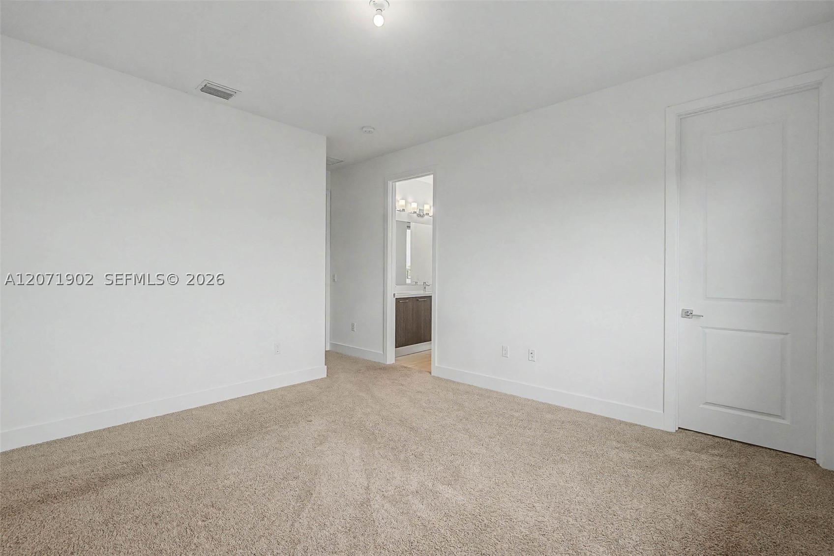 2440 Sw 122nd Ter Property Photo 28