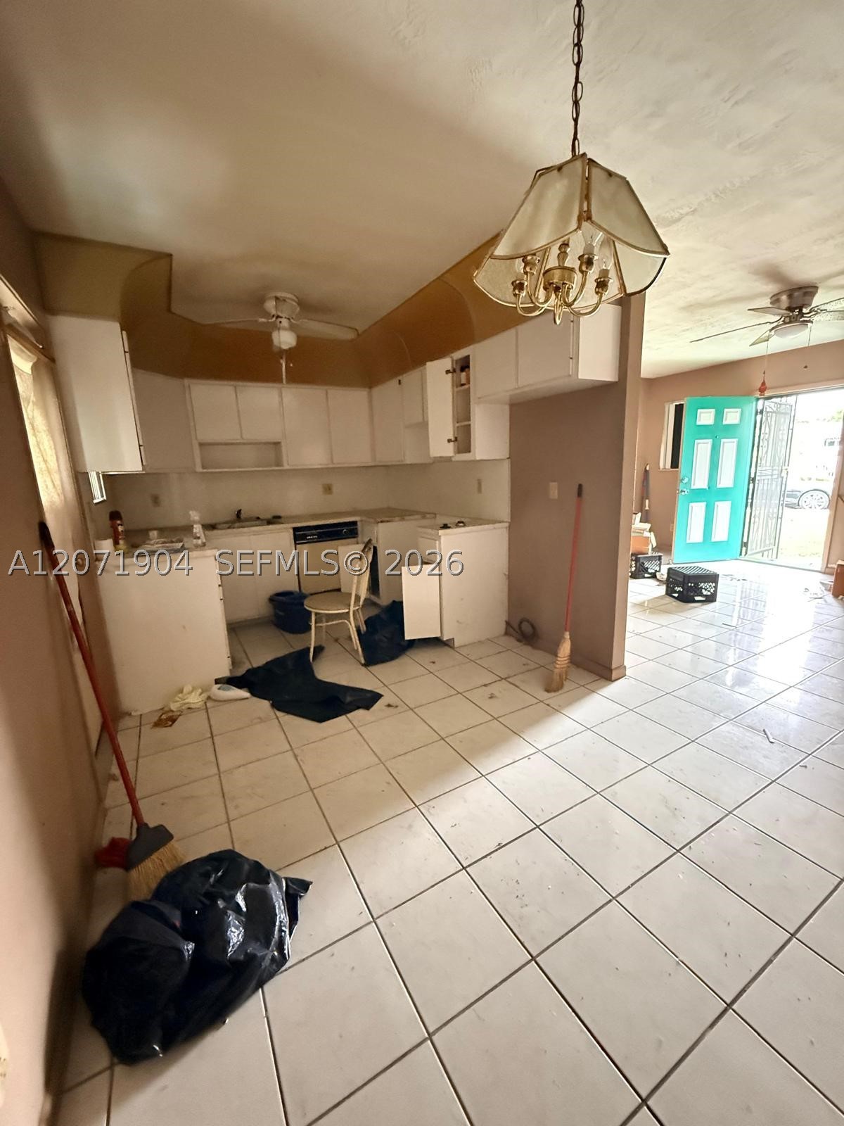 2911 Nw 161st St Property Photo 3