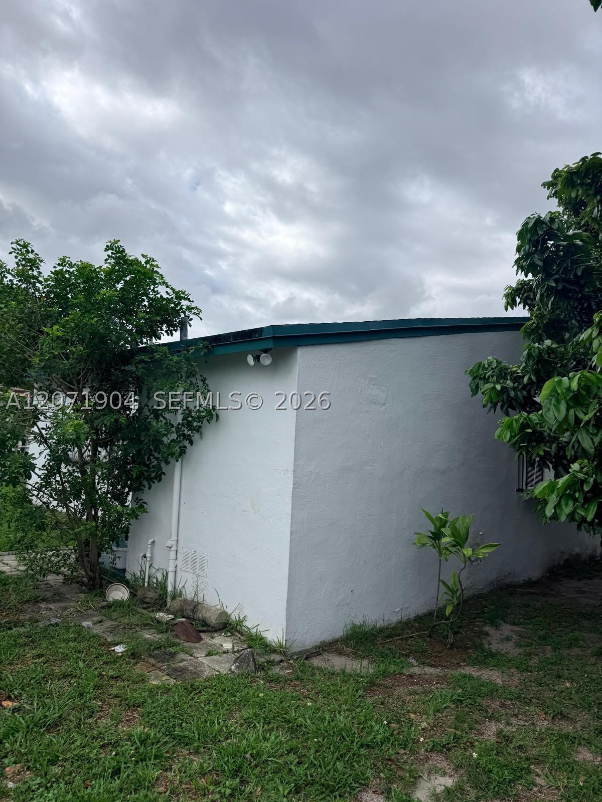 2911 Nw 161st St Property Photo 16