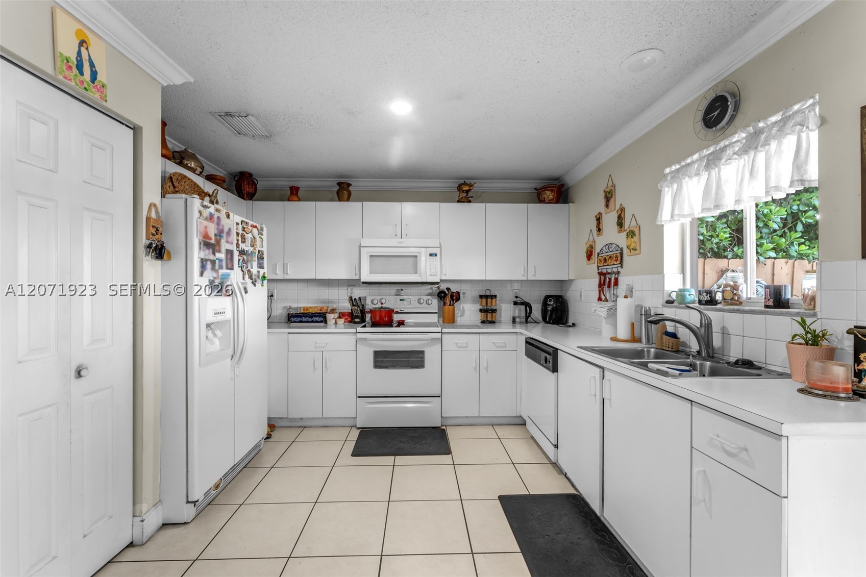 17672 Sw 139th Ct Property Photo 7