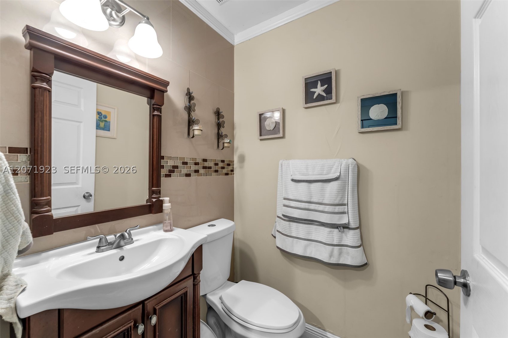 17672 Sw 139th Ct Property Photo 9