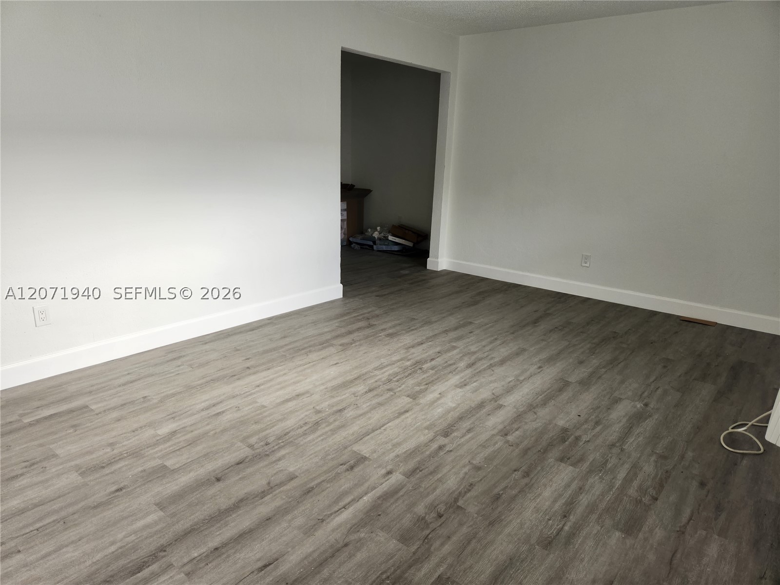 1239 Marseille Dr 4 Property Photo 15