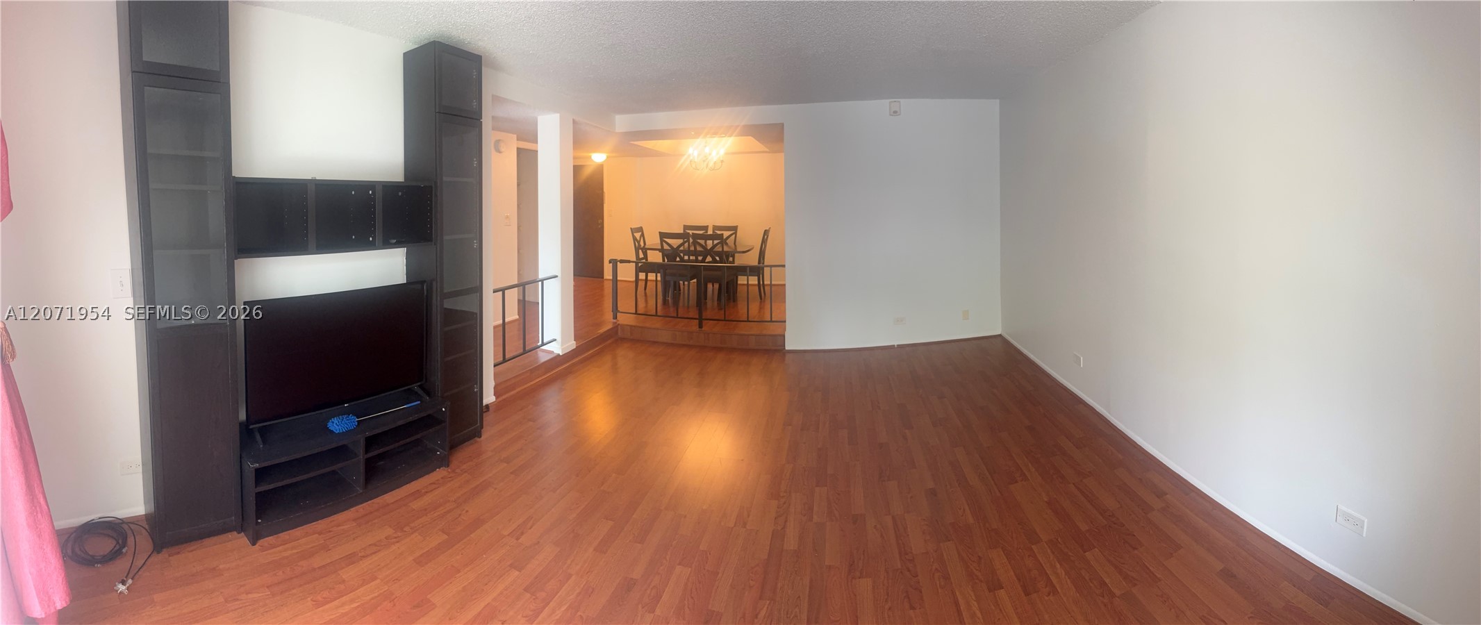 3740 Inverrary Dr 2q Property Photo 5