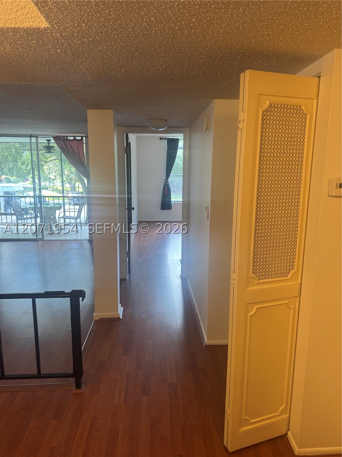 3740 Inverrary Dr 2q Property Photo 13