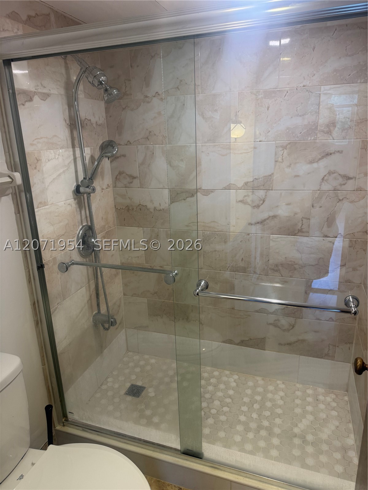 3740 Inverrary Dr 2q Property Photo 15