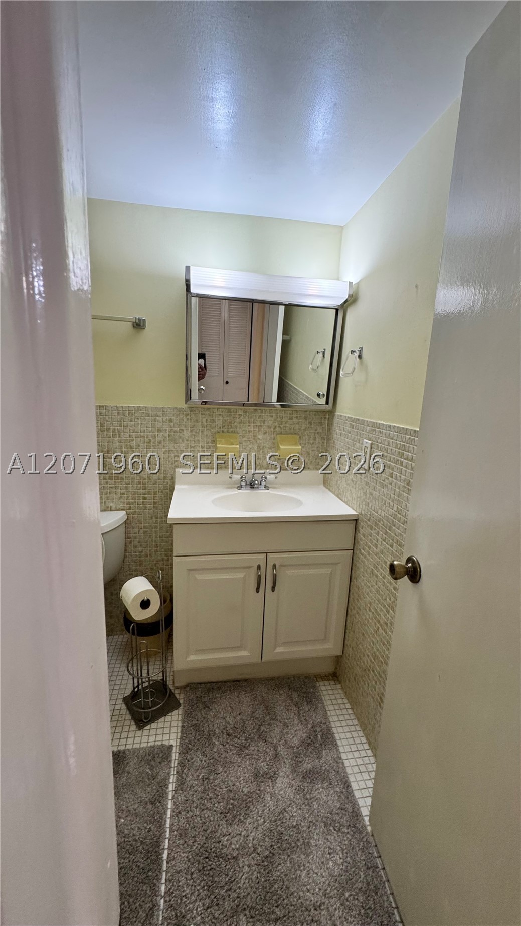 160 Ne 203rd Ter E20 Property Photo 10
