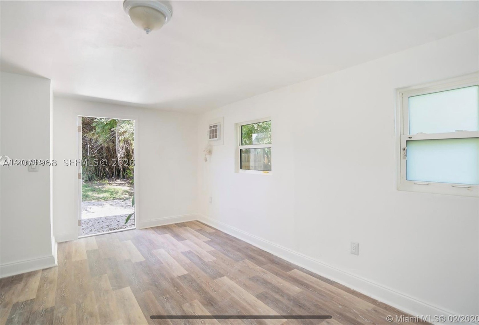 1301 Ne 147th St 1301 Property Photo 4