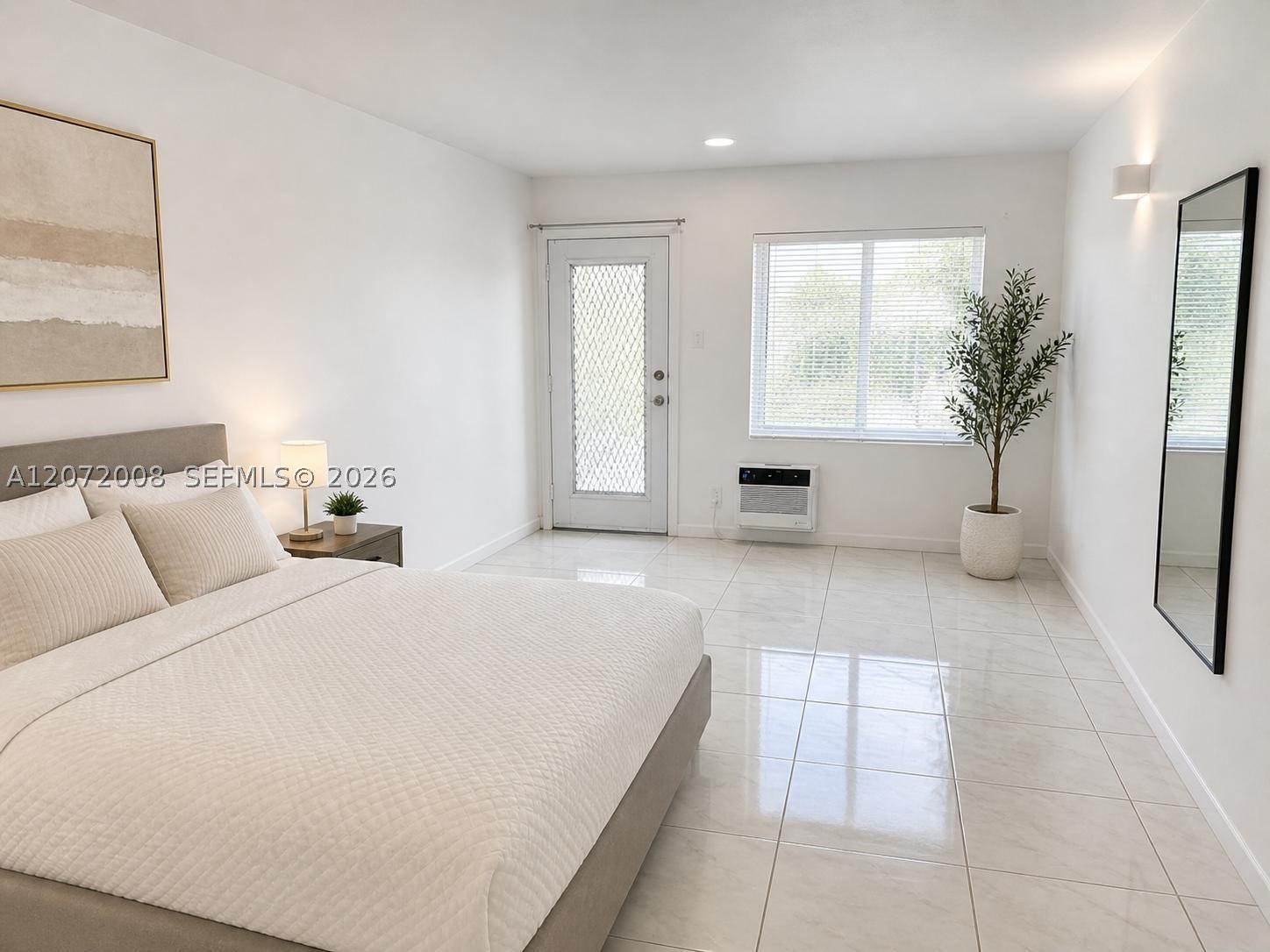 6498 Collins Ave 40 Property Photo 1