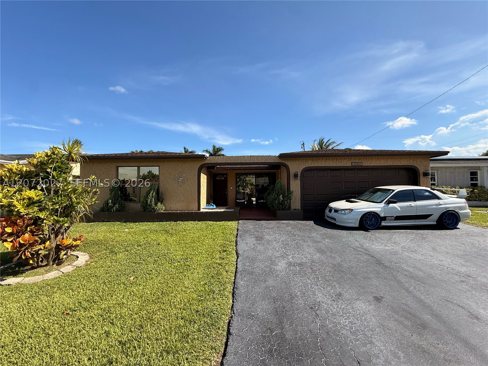 11450 NW 30th Pl Property Photo 1