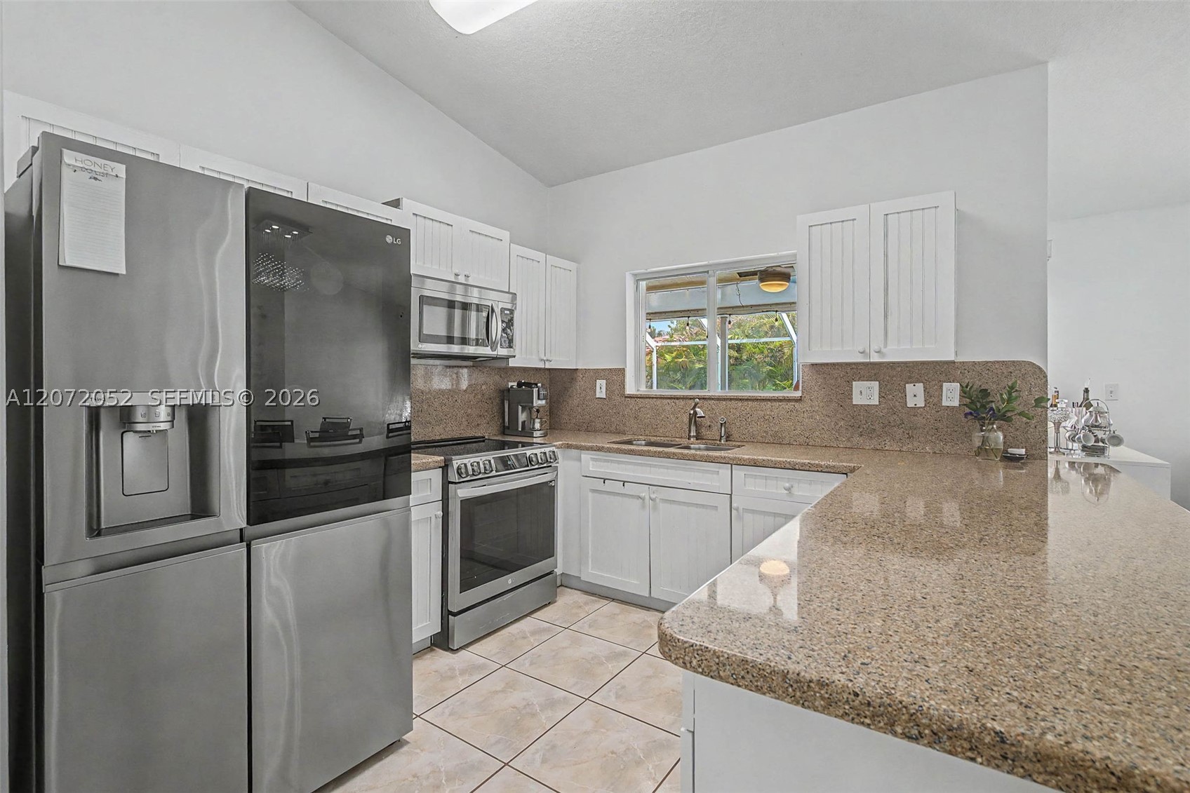 15431 Sw 177th Ter Property Photo 9