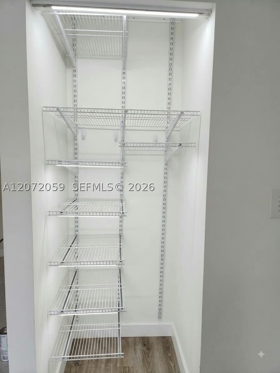 1688 West Ave 506 Property Photo 8