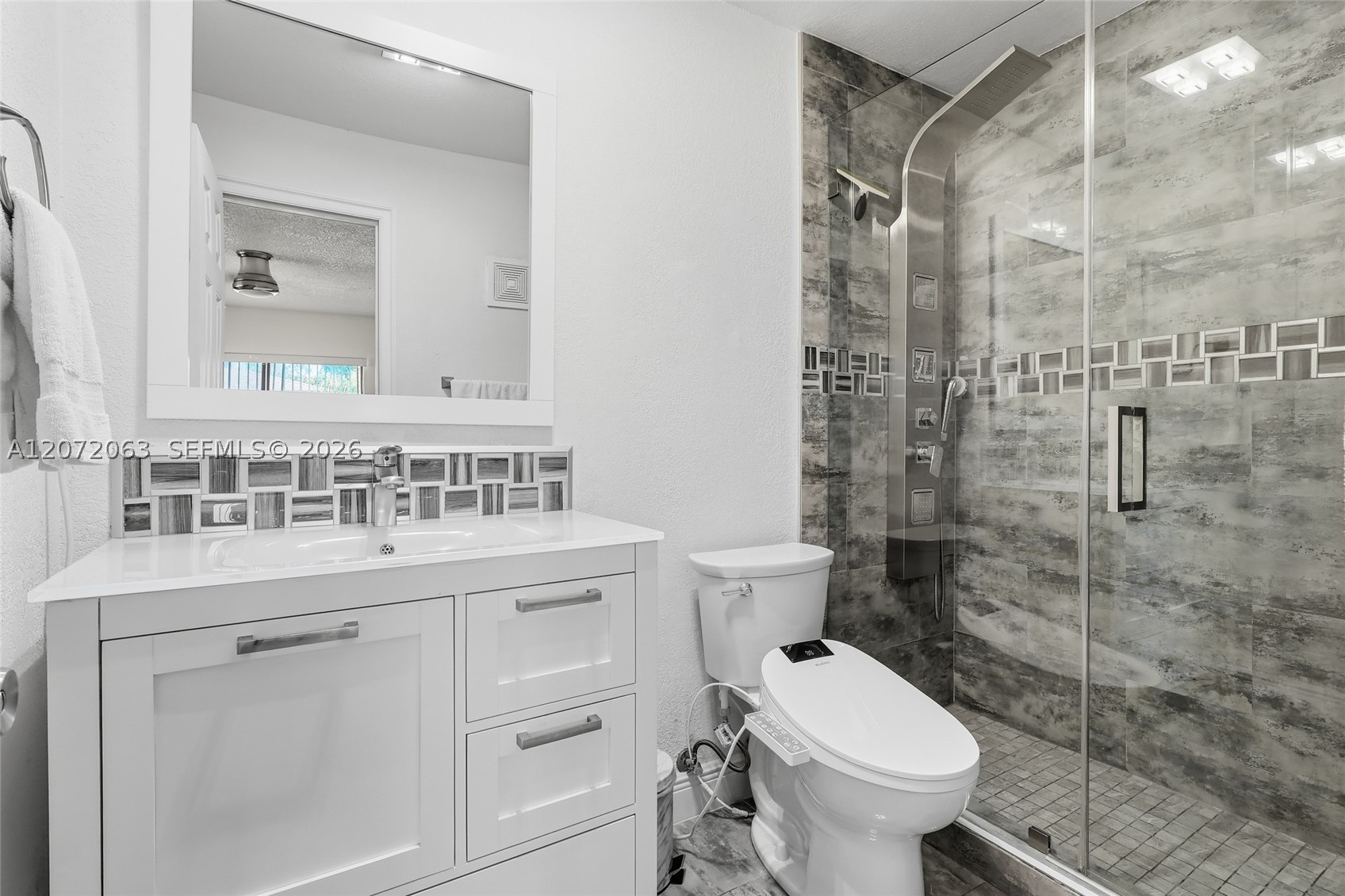 13933 Sw 46th Ter 324 Property Photo 11