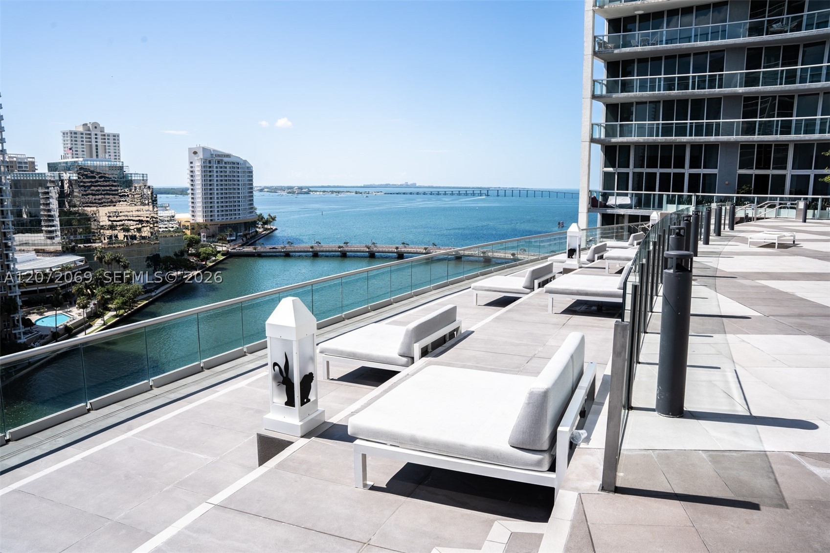 465 Brickell Ave 1602 Property Photo 28