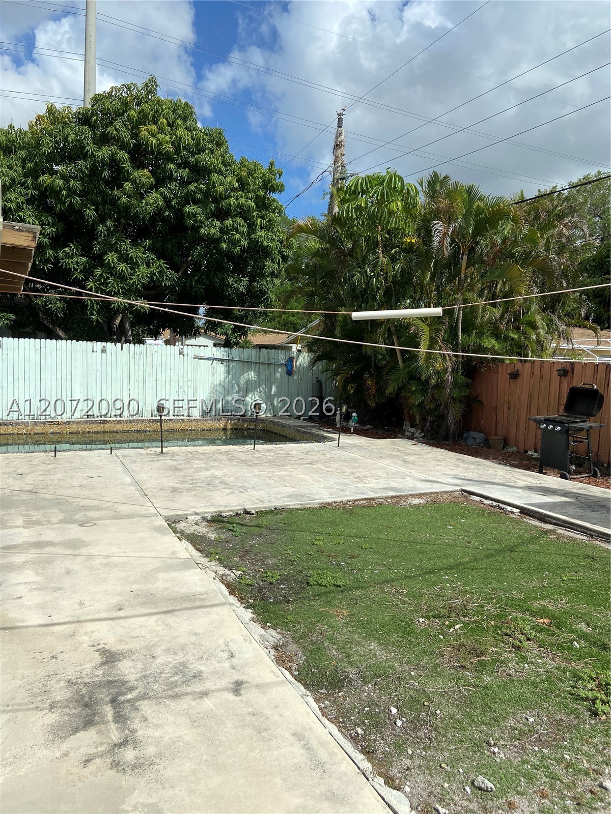 6404 Sw 23rd St 1 Property Photo 12