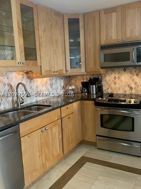 9341 Collins Ave 1203 Property Photo 16