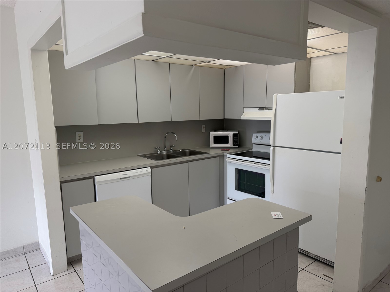 250 181st Dr 111 Property Photo 10