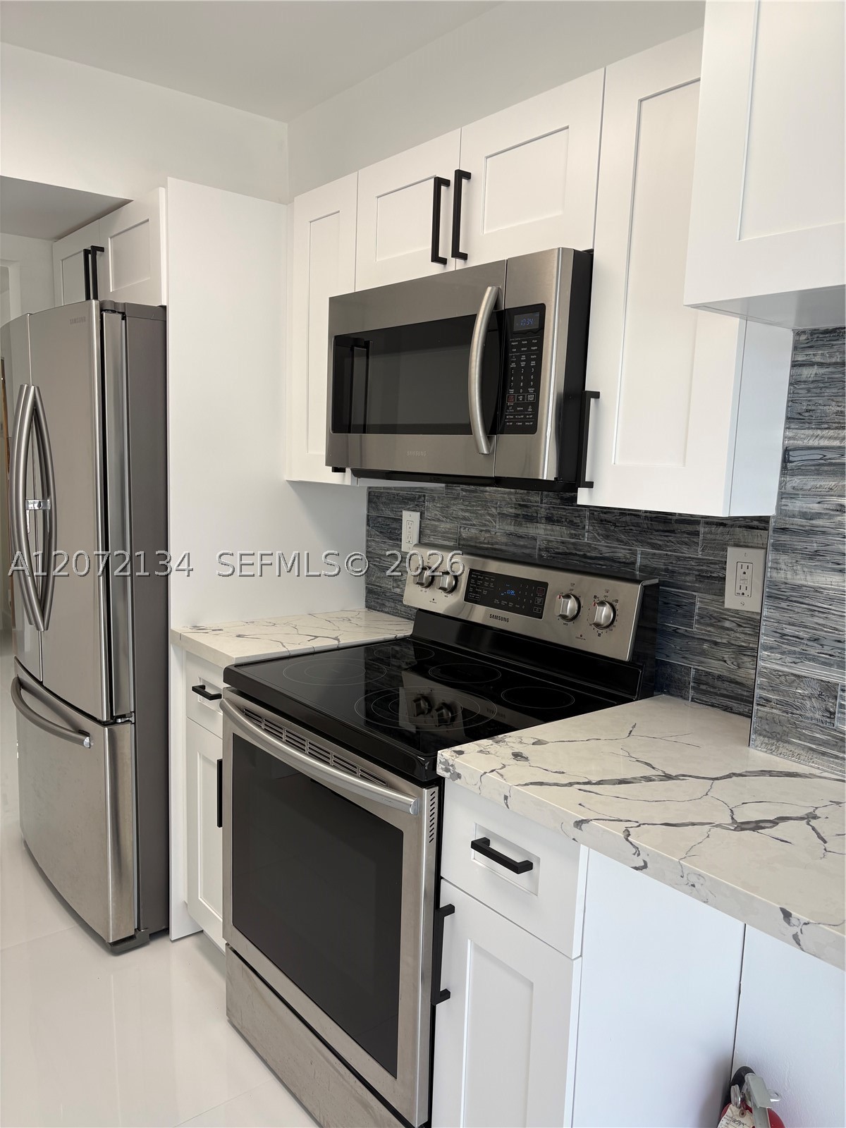 525 N Ocean Blvd 515 Property Photo 10