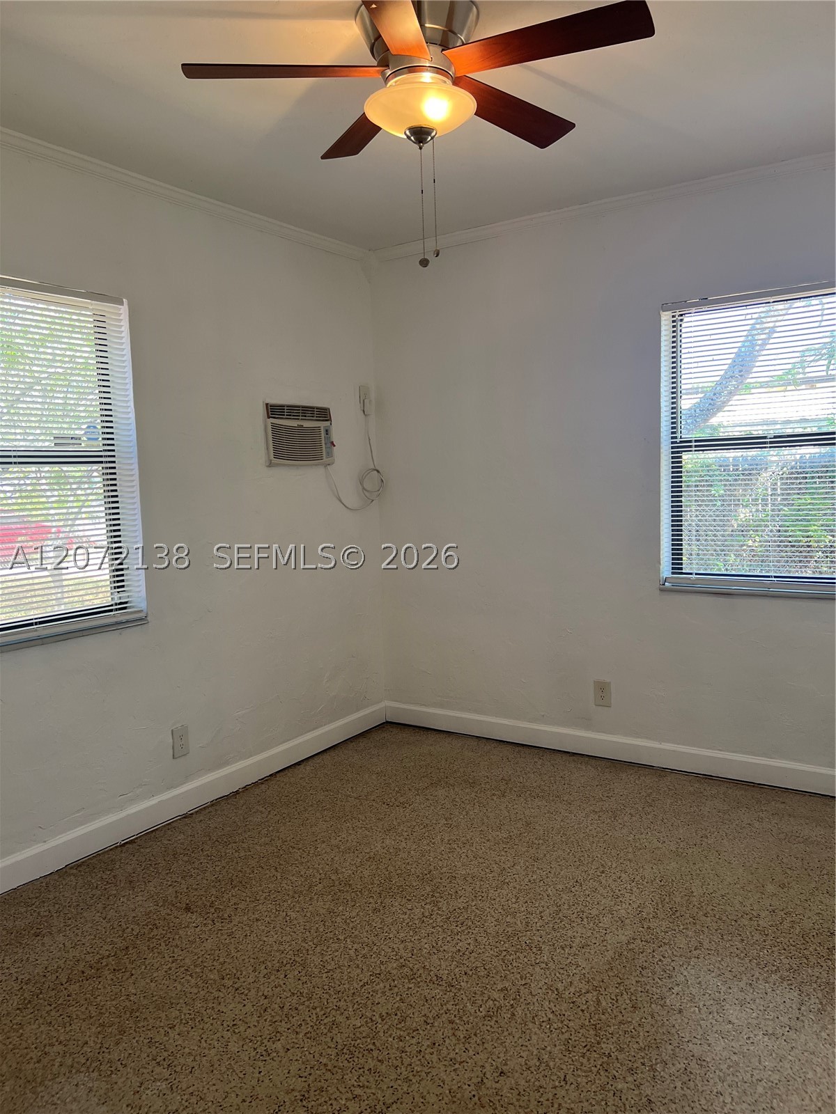 143 Sw 22nd Ter Property Photo 25