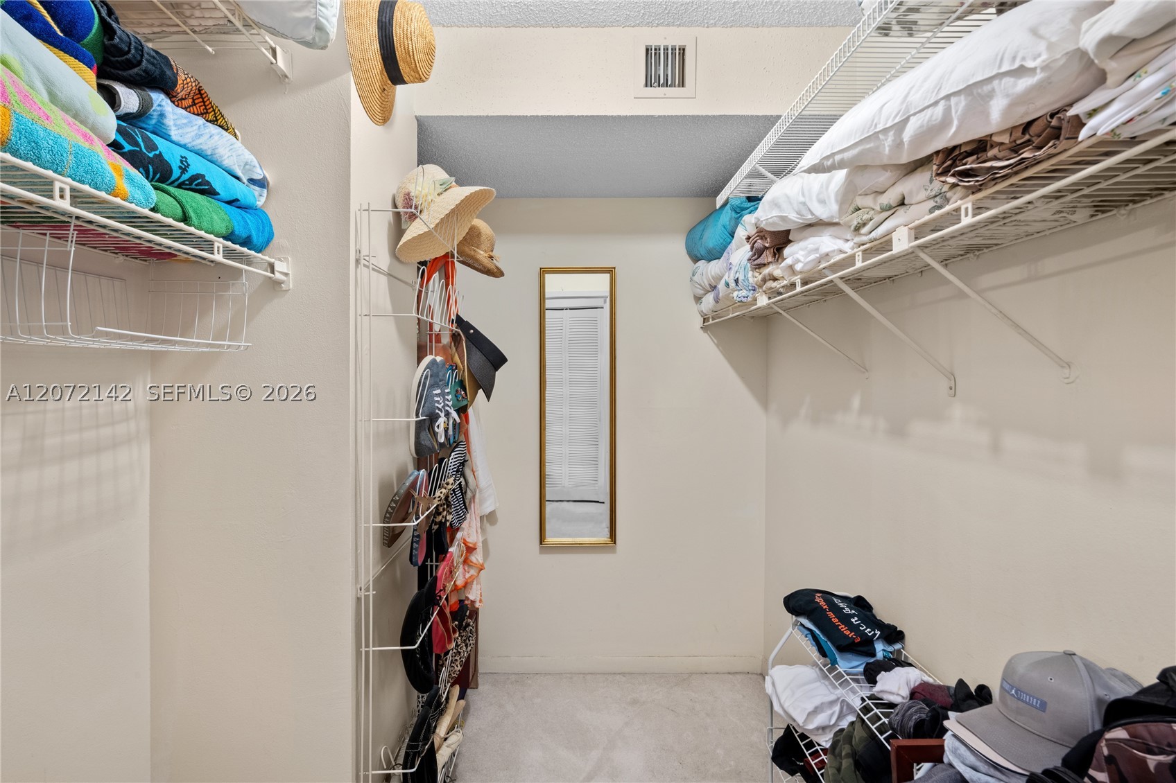 2500 Parkview Dr 1004 Property Photo 19