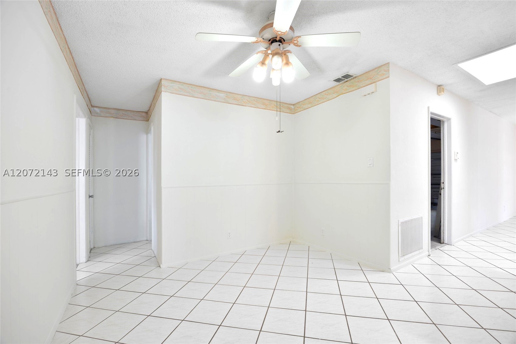 7102 Nw 71st St Property Photo 9