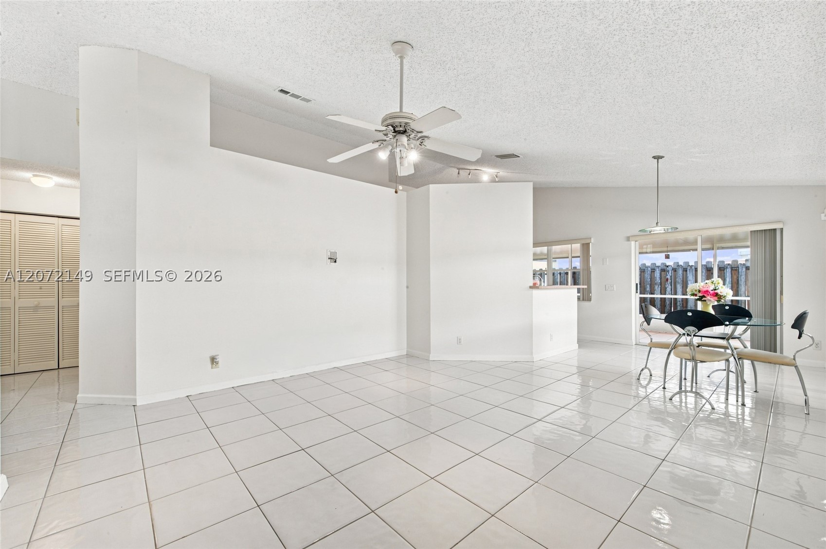 7336 Granada Way Property Photo 14