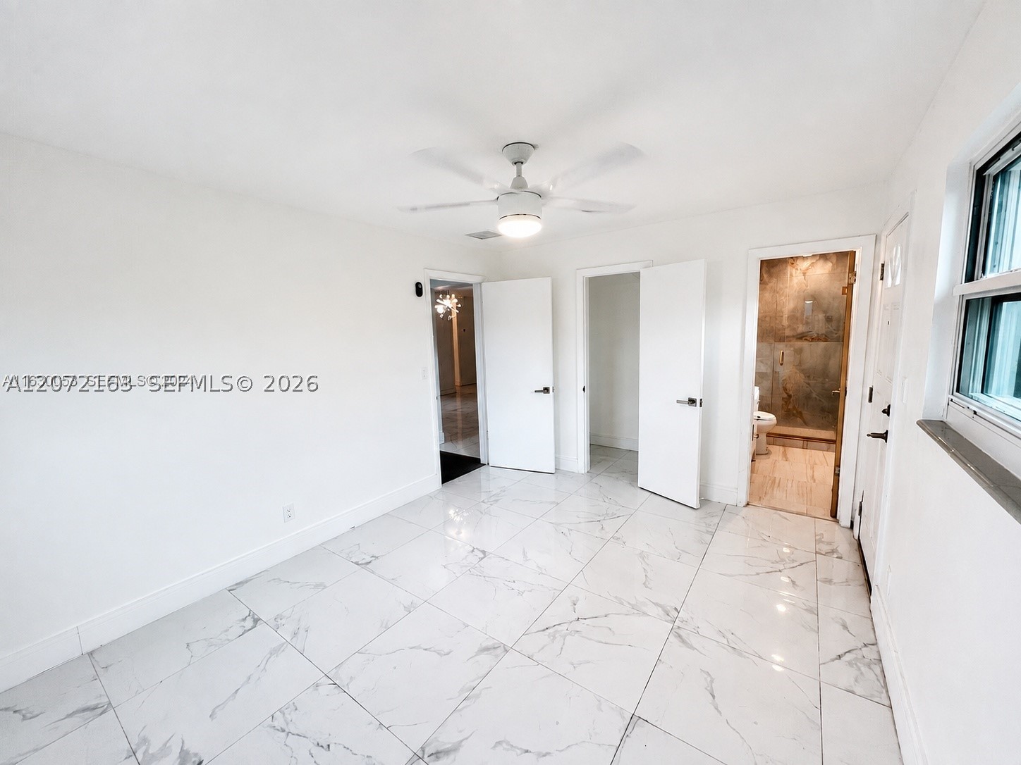 3051 Sw 47th St Property Photo 4