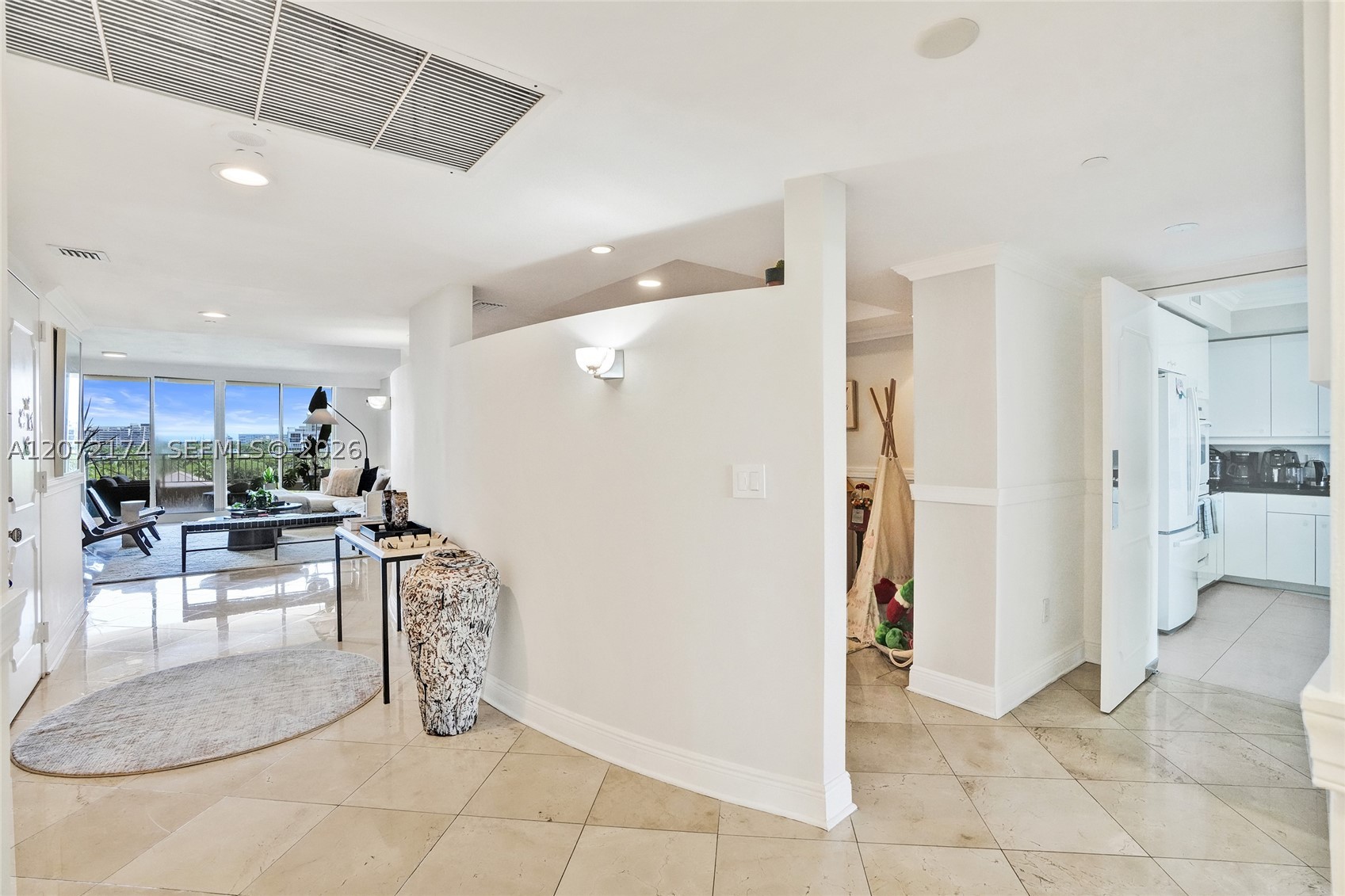 765 Crandon Blvd 603 Property Photo 10