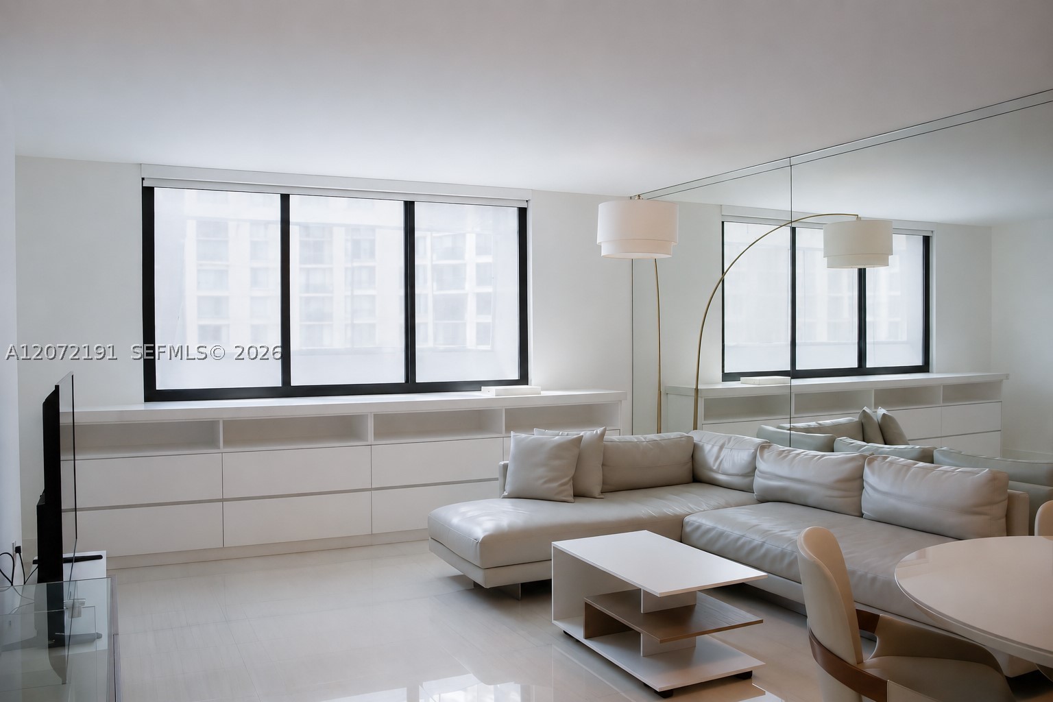 540 Brickell Key Dr 1101 Property Photo 4