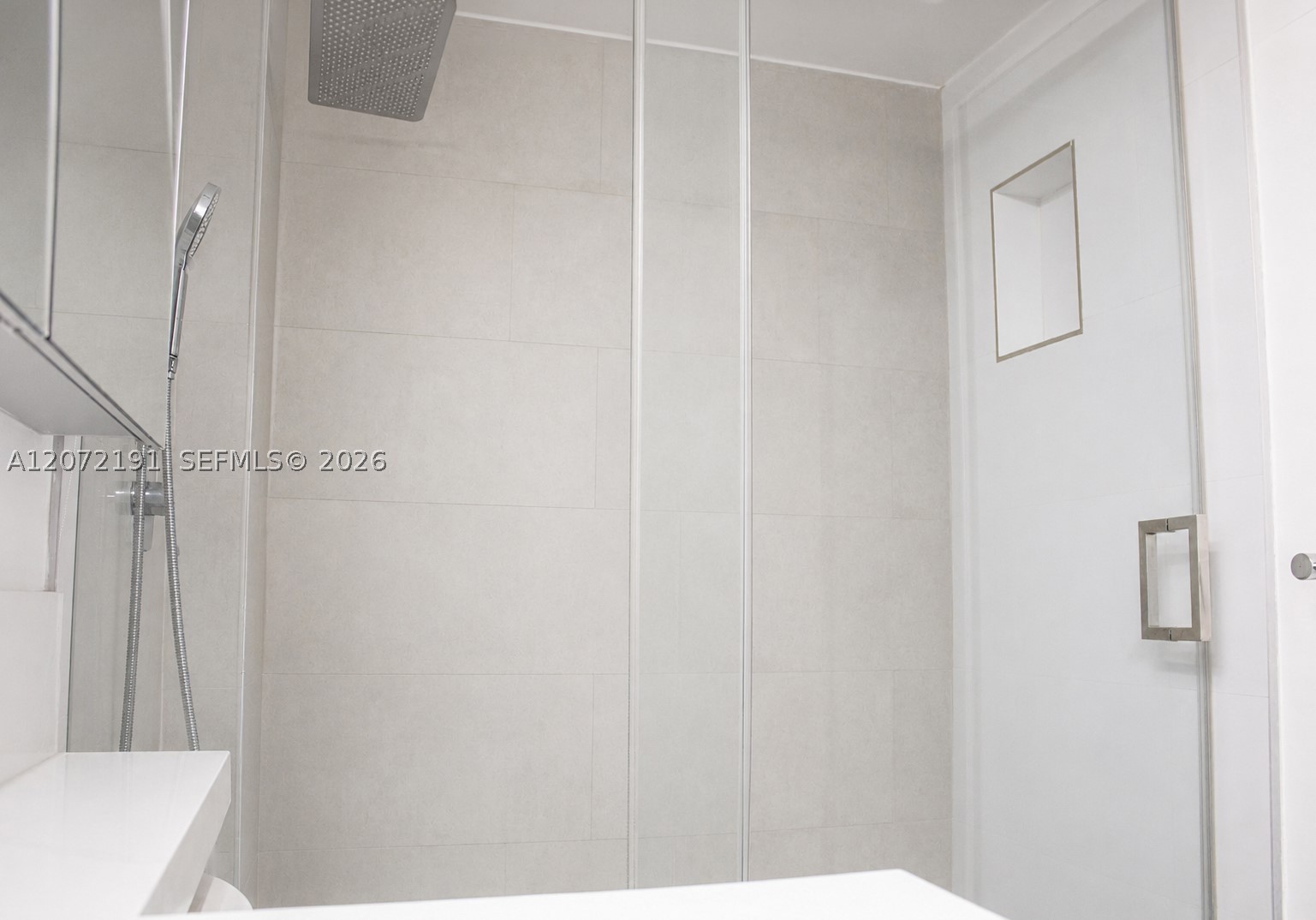 540 Brickell Key Dr 1101 Property Photo 16
