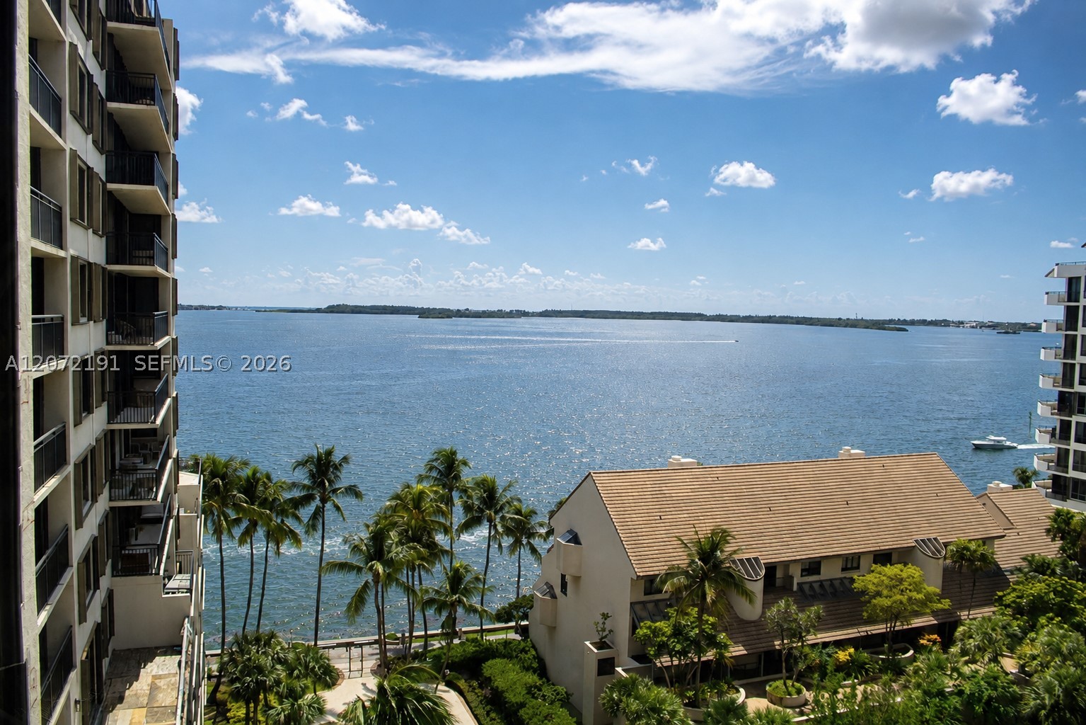 540 Brickell Key Dr 1101 Property Photo 18
