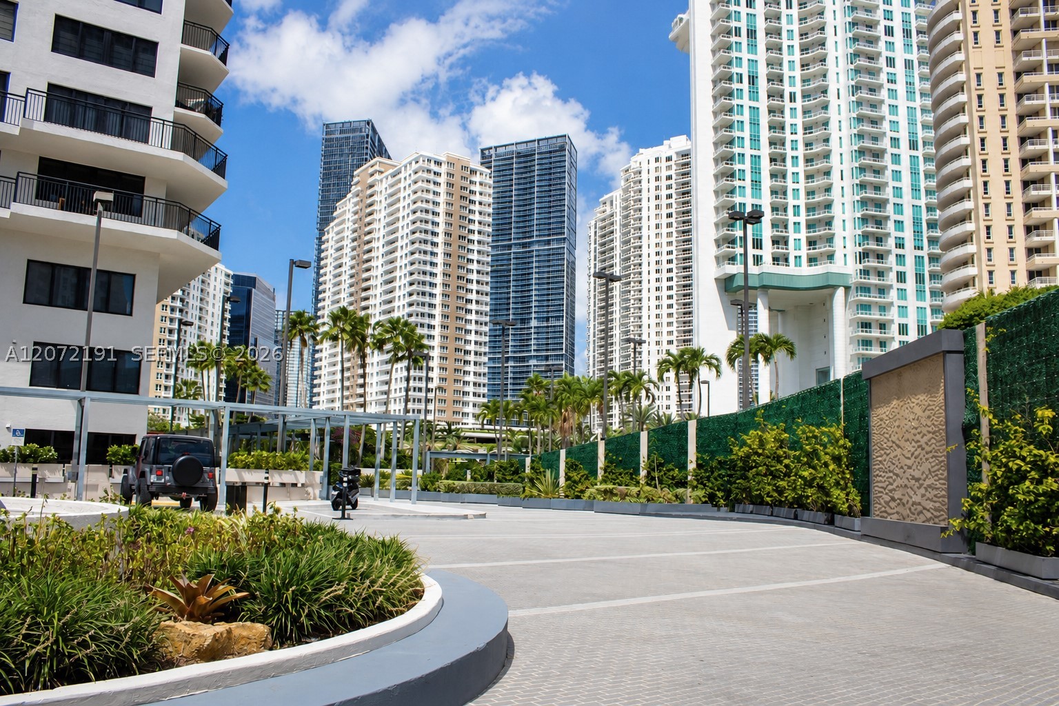 540 Brickell Key Dr 1101 Property Photo 20