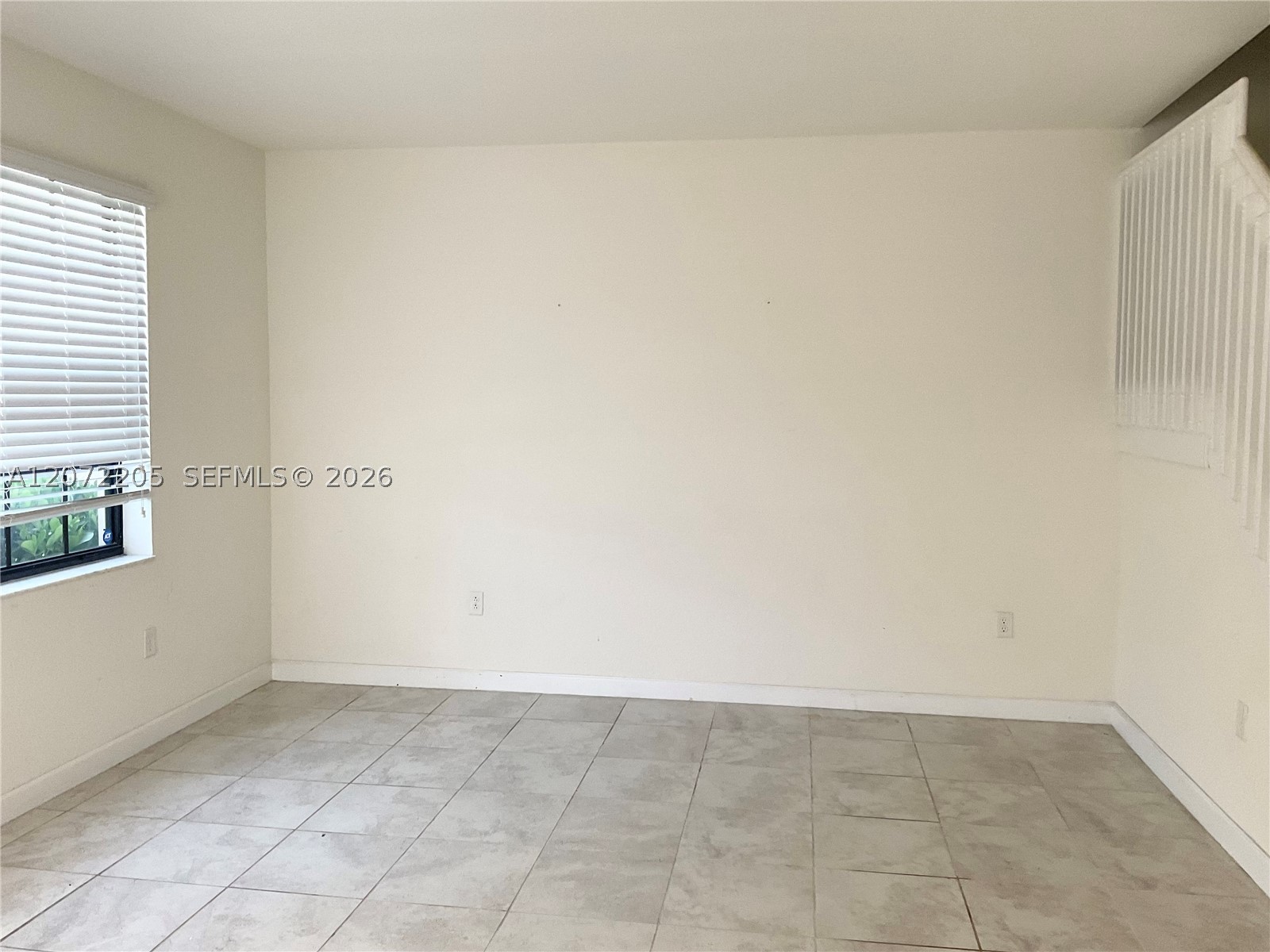 11419 Sw 248th Ln Property Photo 4