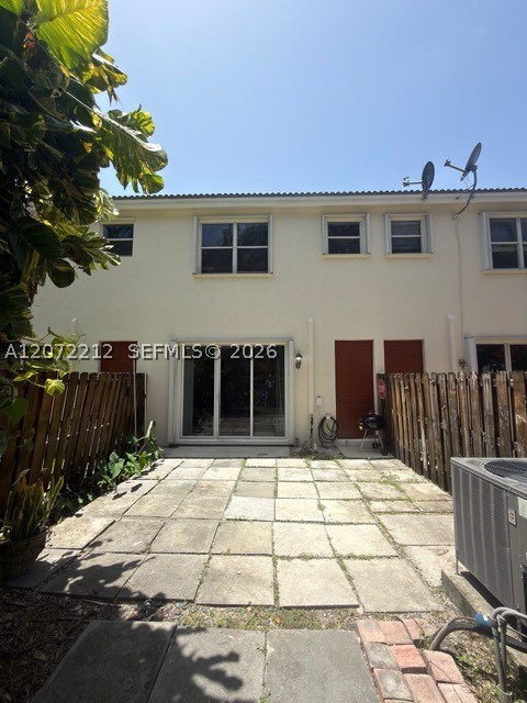 2245 Ne 42nd Ave Property Photo 14