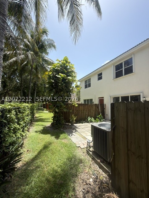 2245 Ne 42nd Ave Property Photo 18