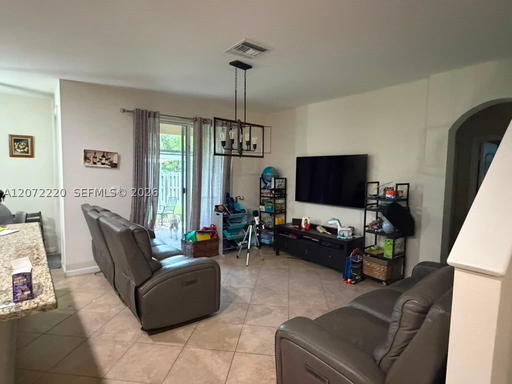 11855 Sw 250th Ter Property Photo 3