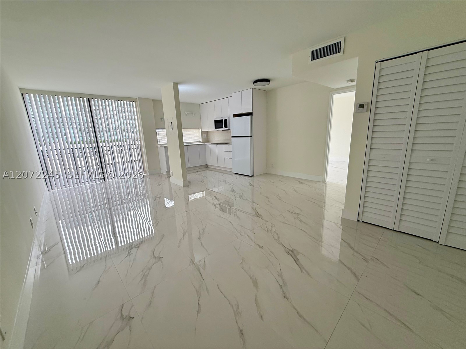 16909 N Bay Rd 817 Property Photo 1