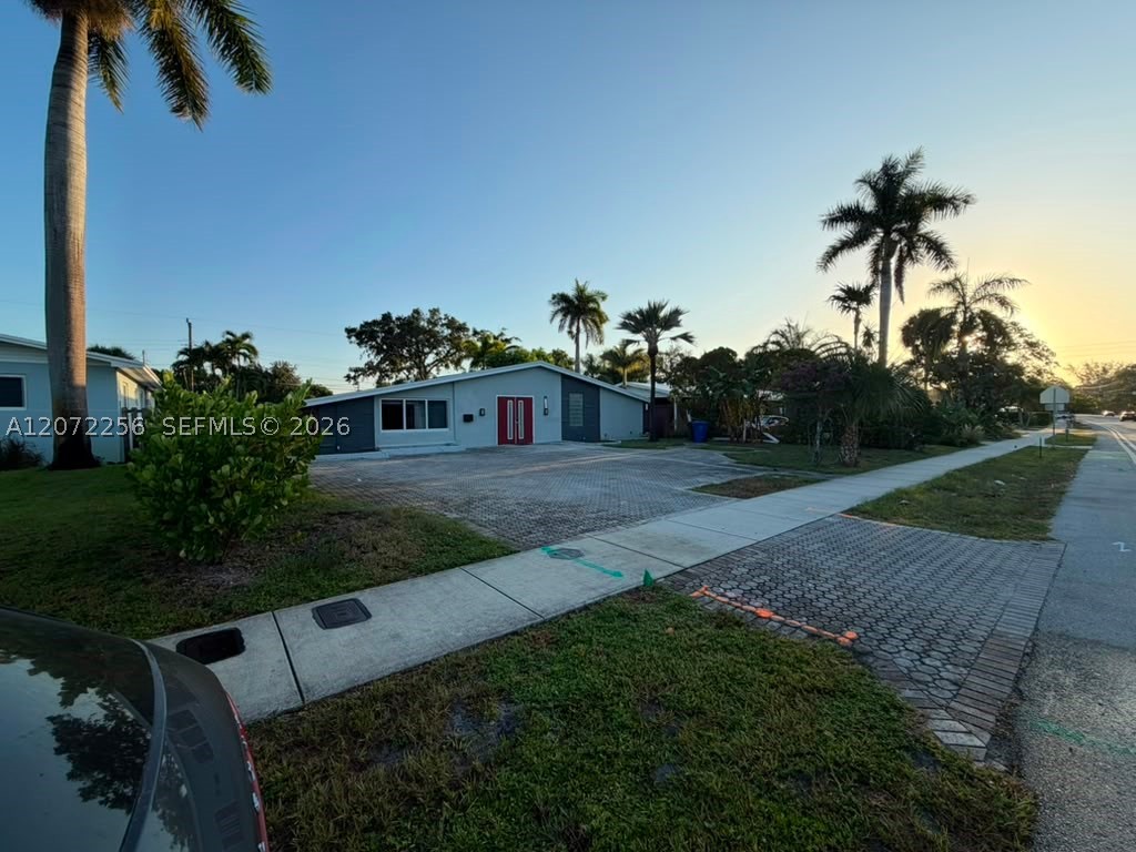 3161 Riverland Rd Property Photo 7