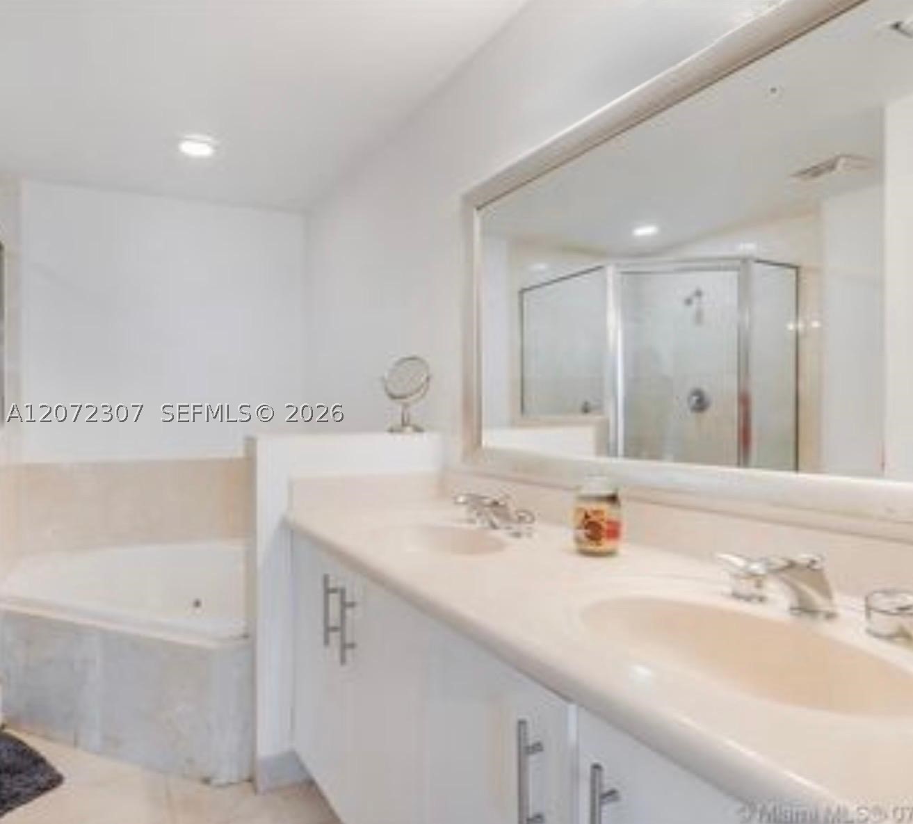 7900 Harbor Island Dr 505 Property Photo 7
