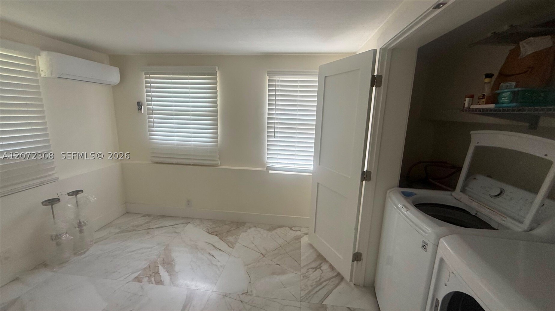 52 Ne 51st St Property Photo 11