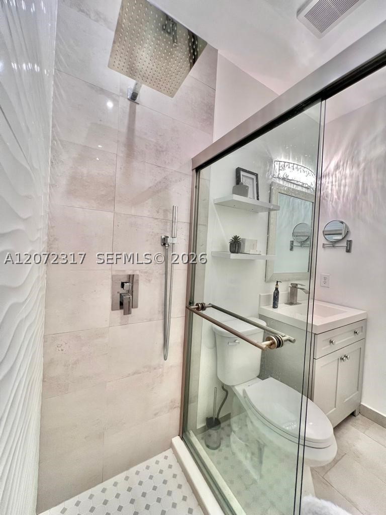 3355 Ne 13th Cir Dr 105-28 Property Photo 12