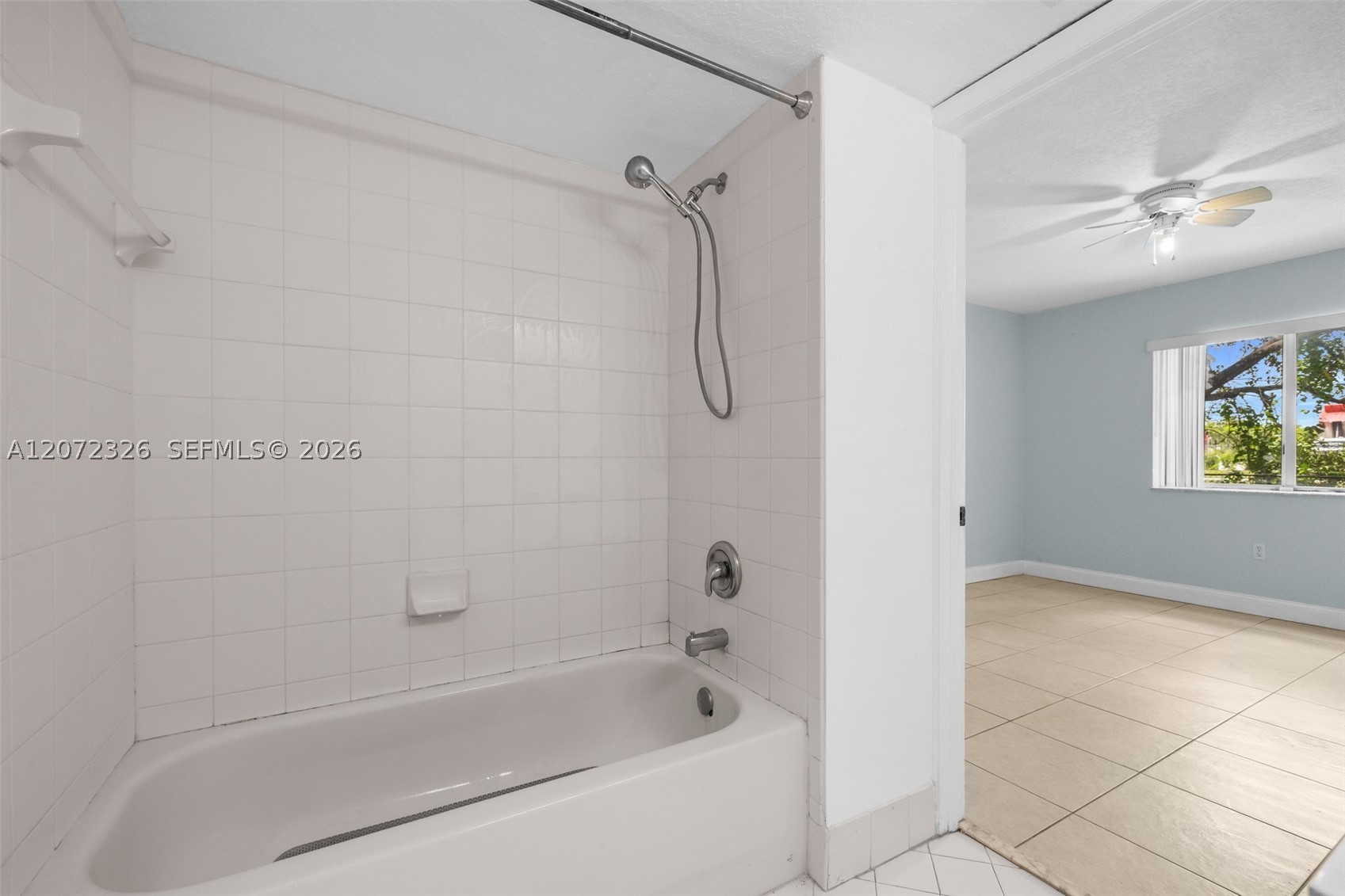 2930 Se 12th Rd 101-31 Property Photo 25