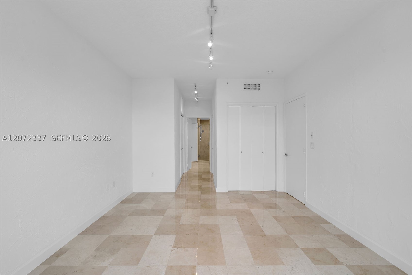 715 Crandon Blvd Ph-5 Property Photo 14