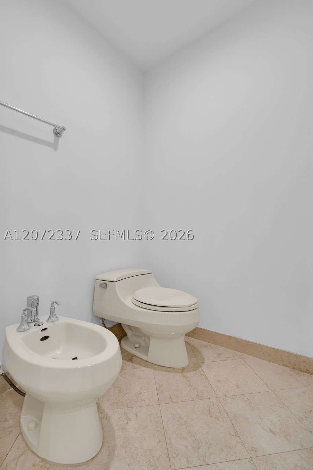 715 Crandon Blvd Ph-5 Property Photo 18